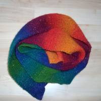 Gestrickter Schal in Regenbogenfarben mit Glitzer, 160 cm lang Bild 1