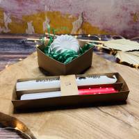 Geburtstags-Gugelhupf mit zwei Kerzen Raysin in einer Geschenkverpackung - verschiedene Ausführungen Bild 2