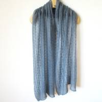Gestricktes Tuch aus Mohair und Seide in gedämpftem Blau, festlicher Damen-Schal aus reiner Naturfaser, Geschenk für sie Bild 7