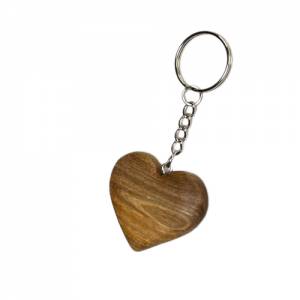 Herz Schlüsselanhänger aus Nussbaumholz mit Lasergravur personalisiert Bild 1