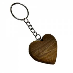 Herz Schlüsselanhänger aus Nussbaumholz mit Lasergravur personalisiert Bild 5