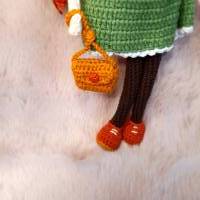 Amigurumi handgefertigte und gehäkelte Puppe Julika, tolles Mädchen Geschenk zum Geburtstag oder Ostern. Bild 5