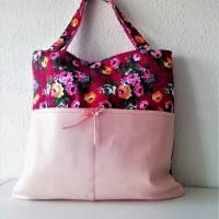 Shopper - ein Rosenmeer schmückt sich mit rosa Fronttaschen Bild 1