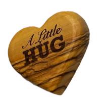 Handschmeichler Herz A Little HUG aus Olivenholz personalisierbar Bild 4