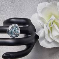 Ring Rose mit Flachdraht in silber-eisblau Bild 1