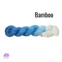 Handgefärbte Socken- und Tuchwolle mit Bambus, 4fädig, 100 g Strang, Farbe: Blaubeer-Sahne-Bonbon Bild 1