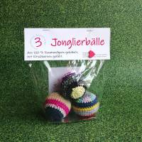 Dreier-Set Jonglierbälle mit Namen gehäkelt mit Kirschkernen Motorikspiel mit Kurzanleitung Jonglieren lernen Bild 5