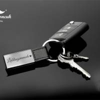 Classy Schlüsselanhänger mit Gravur | Frei Personalisierbar Schlüsselanhänger in Geschenkbox - mit individueller Gravur Bild 4