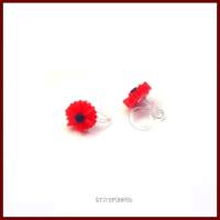 ❋ Romantische Ohrclips "Daisy Red" mit Gänseblümchen- Cabochon 9mm, rot/blau, aus Kunststoff hypoallergen ❋ Bild 2
