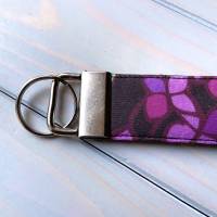 Schlüsselband Schlüsselanhänger Schlüsselring Schlüsselbändchen Schlüsselbund kurz "Purple Blossom" Bild 2