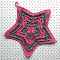 Zweier-Set Topflappen Stern in unaufgeregtem Grau und Pink aus Baumwolle gehäkelt Bild 2