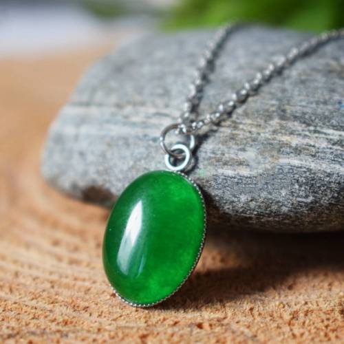 Kette Jade grün, Oval, Silber, Edelstein grün Kette, Halskette grüner Stein, Jade Anhänger, Grün, Silberkette mit grünem