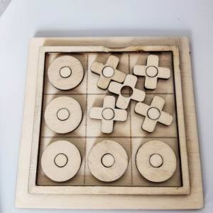 Reise Tic Tac Toe Spiel mit Deckel aus Holz | Brettspiel zum Mitnehmen | Holzspiele für Familie | Geschenke für Kinder u Bild 4