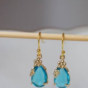 Tropfen Ohrhänger Gold, Viktorianische Ohrringe, Blau Gold, Kristall Glas Ohrringe, Brautschmuck, Unikat hängende Ohrrin Bild 3