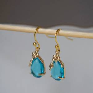Tropfen Ohrhänger Gold, Viktorianische Ohrringe, Blau Gold, Kristall Glas Ohrringe, Brautschmuck, Unikat hängende Ohrrin Bild 6