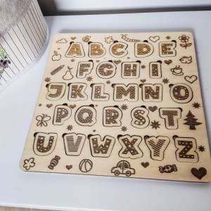 Kinder Steckpuzzle "ABC" aus Holz | Puzzle für Kleinkinder mit Alphabet Motiven | Montessori Holzspiele für Kind Bild 2