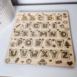 Kinder Steckpuzzle "ABC" aus Holz | Puzzle für Kleinkinder mit Alphabet Motiven | Montessori Holzspiele für Kind Bild 3