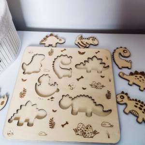 Kinder Steckpuzzle "Dino" aus Holz | Puzzle für Kleinkinder mit Dinosaurier Motiven | Montessori Holzspiele für Bild 4