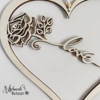 Personalisiertes Holzherz als Hochzeitsdekoration oder Geschenk zum Valentinstag, Herz mit Rose Love und Namen Bild 10