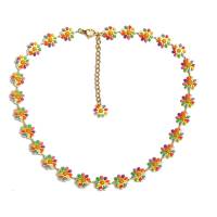 ❋ Bunte Halskette 'Daisy Bell' mit Gänseblümchen aus Edelstahl/Emaille - Romantischer Schmuck für den Sommer ❋ Bild 3
