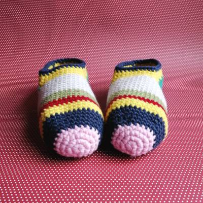 Puschen Größe 39-40 schön warm und bunt gehäkelt