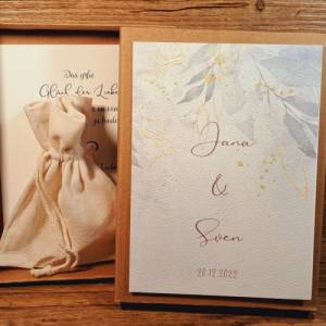 Geldgeschenk zur Hochzeit personalisiert, Hochzeitsgeschenk vintage Design, Geschenk flieder, Geschenkverpackung Bild 3