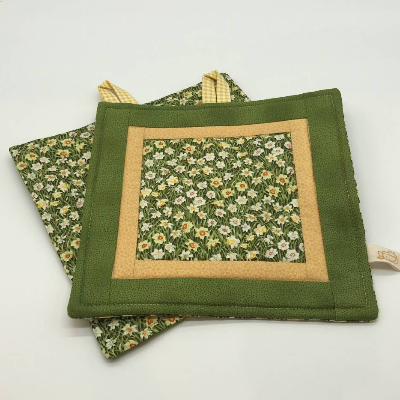 Topflappen aus Stoff, Patchwork-Topflappen mit Narzissen