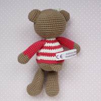 Häkeltier Teddybär Amelie Häkelteddy braun/himbeere aus Baumwolle handgemacht tolles Geschenk für Kinder Bild 3