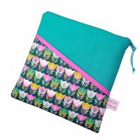 eReader Tasche Tablethülle Tulpen Mini smaragdgrün, personalisierbar, z.B. für Tolino Vision 6 Epos 3 Kindle Oasis 10 Bild 1