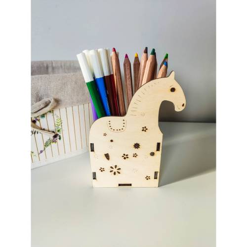 Stiftebecher Pferd aus Holz | Schreibtisch Organisation Stifte | Stiftehalter für Büro und Kinderzimmer