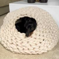 Katzenhöhle - Hundehöhle "Emma" - aus dickem, kuscheligen gefüllten BioBaumwollgarn Bild 2