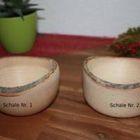Buchenholz-Schale mit Rinde, gedrechselt / Schale aus Buchenholz mit Rinde / Schüssel Bild 1