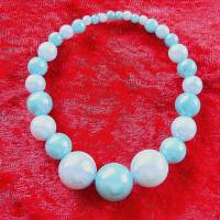 Perlenarmband in Blau-Türkis Pastelltöne handgemacht von Hobbyhaus Bild 10