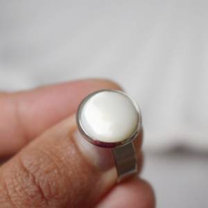 Perlmutt Ring, Perlen Ring Silber, weißer Stein Ring Edelstahl, Ring rund verstellbar, Perle, Edelstein, Perlmutt Schmuc Bild 6