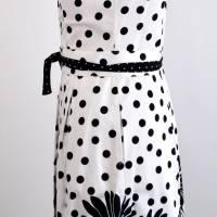 Damen Hemdblusenkleid Weiß mit schwarze Punkte Bild 2