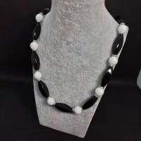 Edelsteinkette aus schwarzem Onyx und weißem Achat Bild 3