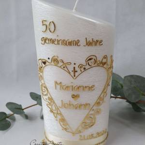 Kerze zur Goldenen Hochzeit - Jubiläumskerze 50jähriges - Kerze in Perlmutt geriffelt - Ellipse abgeschrägt GOLD Bild 2
