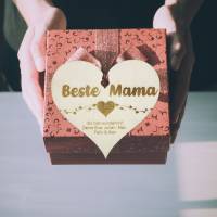 Anhänger Holz  Herz personalisiert | Muttertag Geschenk Holz | Herz Holz Hängend Beste Mama Bild 3