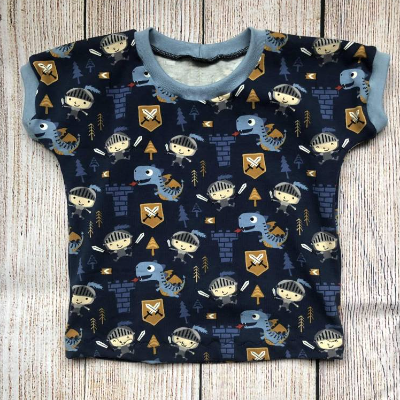 T-Shirt Ritter Größe 74