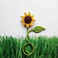 Lesezeichen Sonnenblume und Blatt mit langem Band aus Baumwolle gehäkelt Bild 1