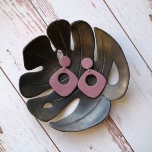 Polymer Clay Ohrringe lila, Ohrringe Mauve, handgefertigter Schmuck aus Deutschland, große Statement Ohrringe hängend Bild 6