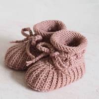 altrosa Babyschuhe, 0-3 Monate, gestrickt, aus Wolle, in Patentmuster Bild 6