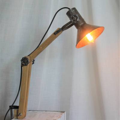 verstellbare Vintage Tischlampe industrial