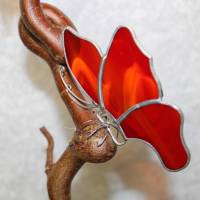 Schmetterlinge aus Tiffany-Glas auf einem Korkenzieher Haselnusszweig Bild 5