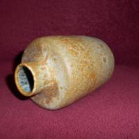 Vase beige-ocker vermutlich aus den 1960ern Jahren Bild 2