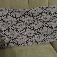 Kissen Kissenbezug  schwarze Baumwolle mit Spitze in grau 40 x 35 cm von Kramboden Bild 1