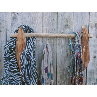 Handtuchhalter, einzigartige Garderobe, Unikat, Besonderheit, Upcycling, Einzigartige Hakenleiste aus Treibholz, Buchen