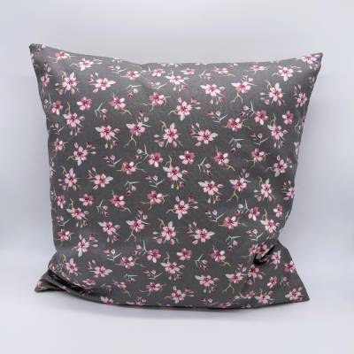 Kissenbezug/Kissenhülle aus Baumwollstoff mit Kirschblüten, handgearbeitet