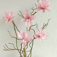 Magnolien Dekoblume Krepppapierblume in Rosa Bild 2
