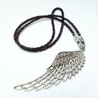 Halskette mit XXL Anhänger Feder Flügel Glas Perlen Kette Perlenkette aus Glas handmade Halskette lang Bild 1